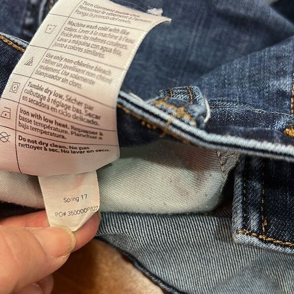 Carhartt women’s slim fit jean shorts size 8 - Picture 6 of 8